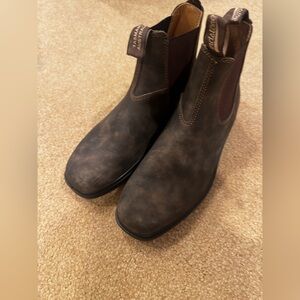 Blundstone Chelsea Boots